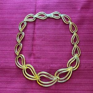 Napier Vintage Gold Tone Water Droplet or Teardrop Choker vintage